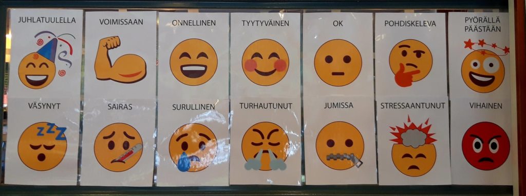 Kommunikaatioryhmän tunnejana.